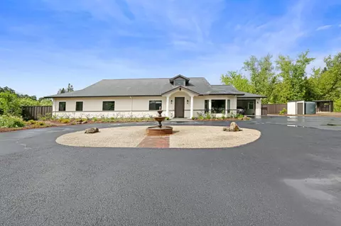 695 Quietwater, Santa Rosa, CA 95404