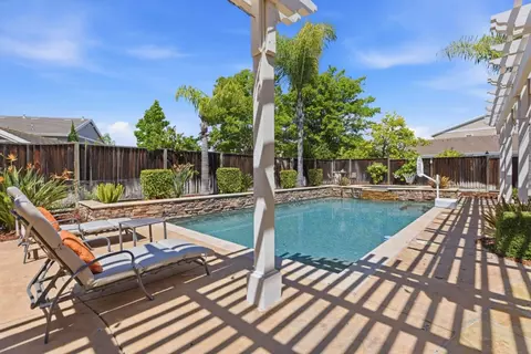 Exterior - 2845 Bresso Ct, Livermore, CA 94550 photo 6 of 11