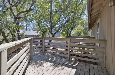 Exterior - 1416 Blue Tent Ct, Cool, CA 95614 photo 4 of 8