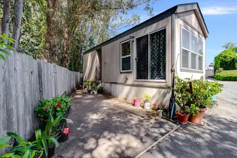 2546 Capitola Rd 32, Santa Cruz, CA 95062