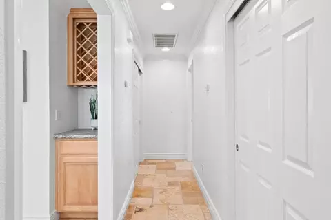 Entry Way - 905 Helen Dr, Hollister, CA 95023 photo 4 of 5