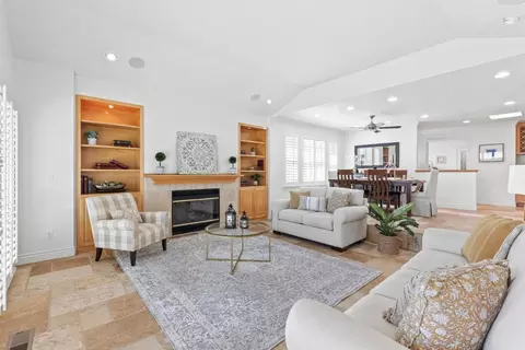 Living - 905 Helen Dr, Hollister, CA 95023 photo 3 of 3