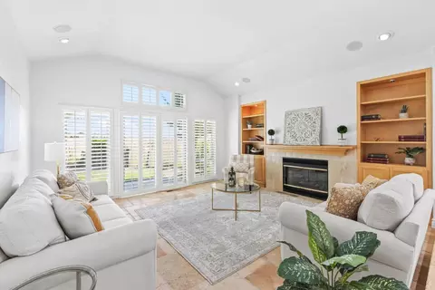 Living - 905 Helen Dr, Hollister, CA 95023 photo 1 of 3