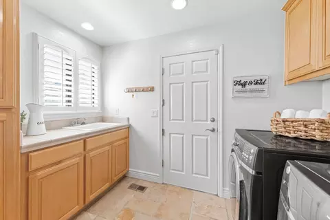 Other - 905 Helen Dr, Hollister, CA 95023 photo 2 of 7