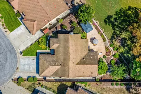 View/Area - 535 Bobbys Ln, Hollister, CA 95023 photo 5 of 9