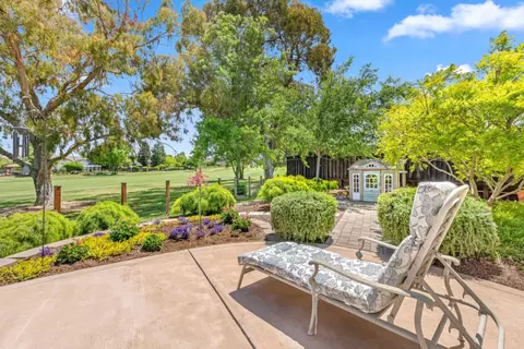 Exterior - 535 Bobbys Ln, Hollister, CA 95023 photo 6 of 14