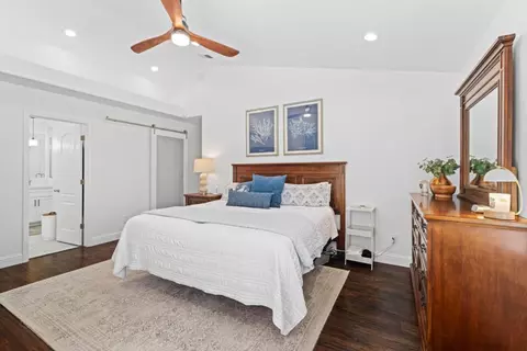 Bedroom - 535 Bobbys Ln, Hollister, CA 95023 photo 4 of 4