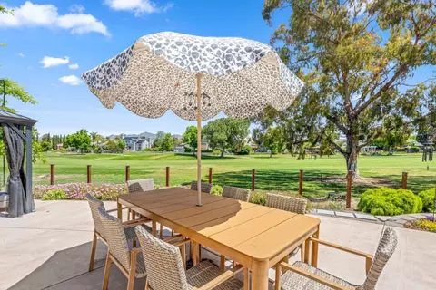 Exterior - 535 Bobbys Ln, Hollister, CA 95023 photo 4 of 14