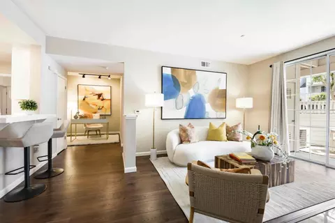 605 Arcadia Ter 104, Sunnyvale, CA 94085