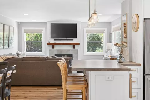 Kitchen - 540 Cathedral Dr, Aptos, CA 95003 photo 9 of 9