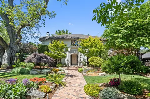 828 Blandford Blvd, Redwood City, CA 94062