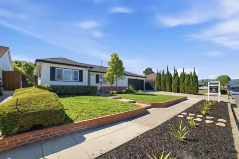 1642 Glenville Dr, San Jose, CA 95124