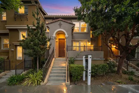 807 Batista Dr, San Jose, CA 95136