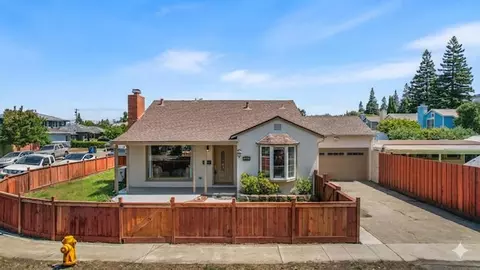 25050 Cypress Ave, Hayward, CA 94544