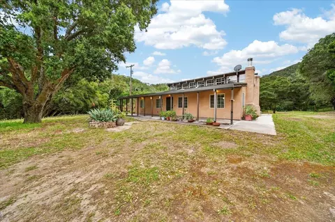 111 Hillside Rd, San Juan Bautista, CA 95045