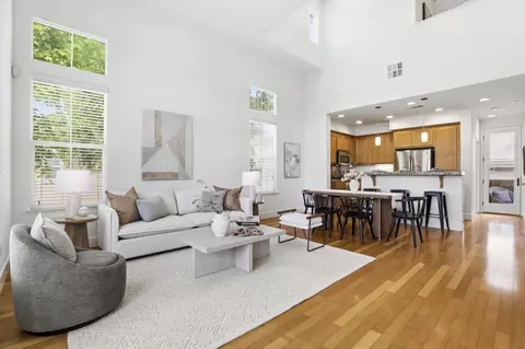 San Carlos St, San Jose, CA 95126