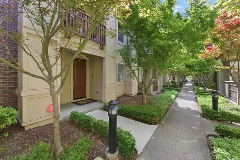 1091 El Capitan Ter, Sunnyvale, CA 94085