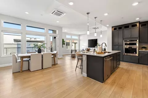 220 Waters Park Cir 304, San Mateo, CA 94403