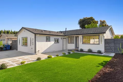 3165 Haga Dr, San Jose, CA 95111