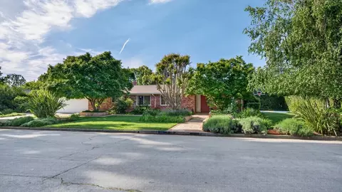 198 Pine Ln, Los Altos, CA 94022