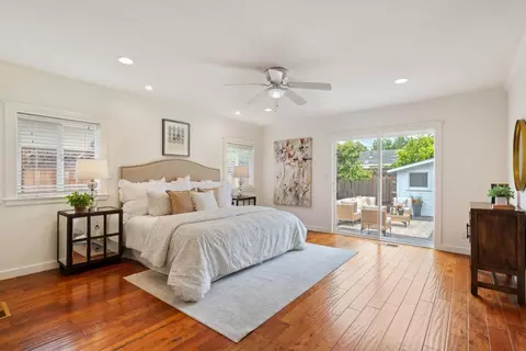Bedroom - 1027 Grape Ave, Sunnyvale, CA 94087 photo 4 of 5