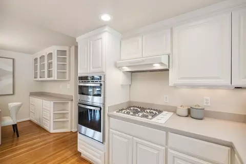 902 San Marcos Cir, Mountain View, CA 94043 photo 7