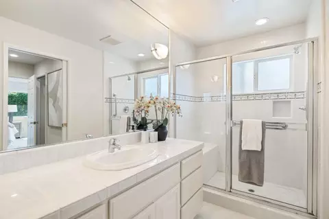 902 San Marcos Cir, Mountain View, CA 94043 photo 11