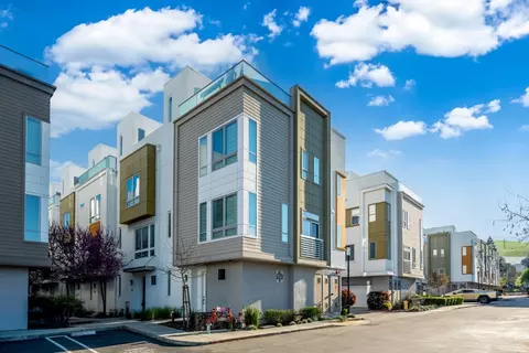 Exterior - 7922 Regional Cmn, Dublin, CA 94568 photo 1 of 6