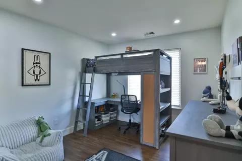 Bedroom - 2202 Estee Ct, San Jose, CA 95133 photo 5 of 5