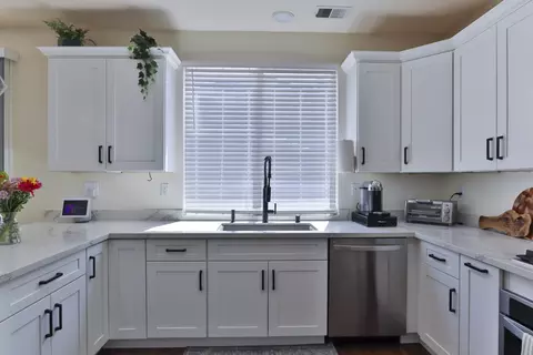 Kitchen - 2202 Estee Ct, San Jose, CA 95133 photo 3 of 5