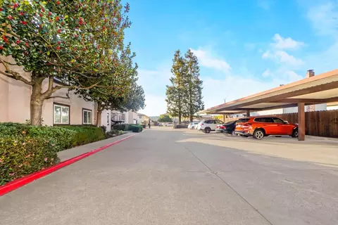 Exterior - 920 Elgin St G, San Lorenzo, CA 94580 photo 2 of 2