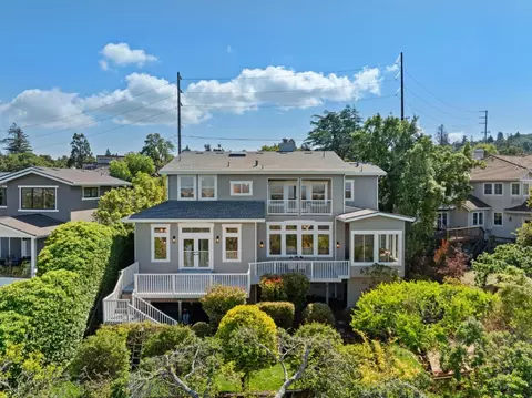 853 Vista Dr, Redwood City, CA 94062