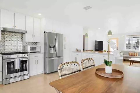 Dining - 7137 Hanford Ave, Yucca Valley, CA 92284 photo 2 of 3