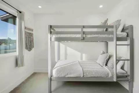 Bedroom - 7137 Hanford Ave, Yucca Valley, CA 92284 photo 10 of 11