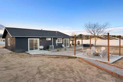 Exterior - 7137 Hanford Ave, Yucca Valley, CA 92284 photo 8 of 14