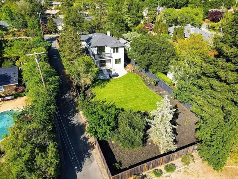 View/Area - 1066 Larch Ave, Moraga, CA 94556 photo 1 of 4