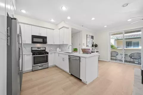 Kitchen - 62 Parc Place Dr, Milpitas, CA 95035 photo 1 of 4