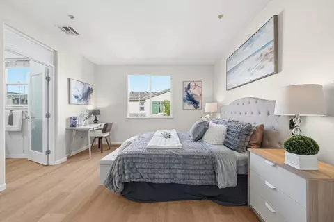 Bedroom - 62 Parc Place Dr, Milpitas, CA 95035 photo 5 of 6