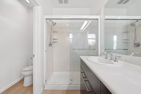 Bath - 62 Parc Place Dr, Milpitas, CA 95035 photo 3 of 3