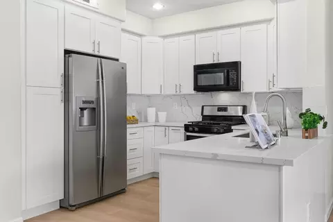 Kitchen - 62 Parc Place Dr, Milpitas, CA 95035 photo 2 of 4