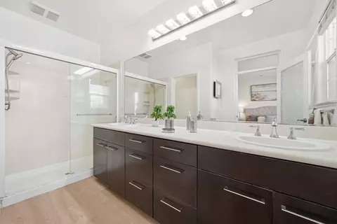 Bath - 62 Parc Place Dr, Milpitas, CA 95035 photo 2 of 3