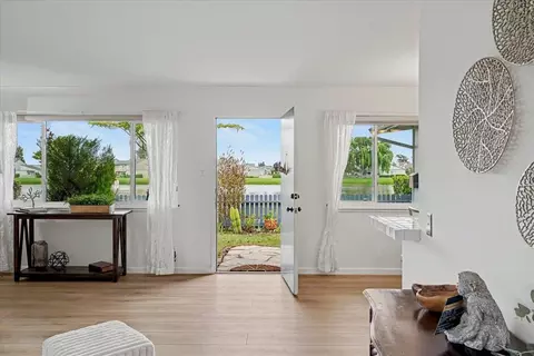 3125 Los Prados St 1, San Mateo, CA 94403