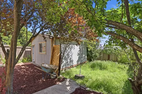 Exterior - 474 Beech Ave, San Bruno, CA 94066 photo 7 of 8