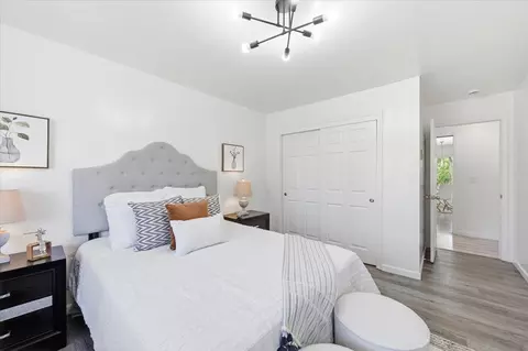 Bedroom - 99 E Middlefield Rd 34, Mountain View, CA 94043 photo 4 of 8