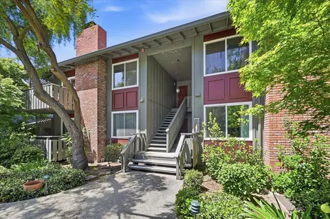Exterior - 99 E Middlefield Rd 34, Mountain View, CA 94043 photo 6 of 10
