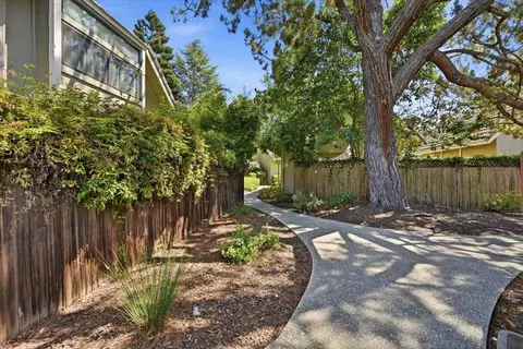 Exterior - 99 E Middlefield Rd 34, Mountain View, CA 94043 photo 10 of 10