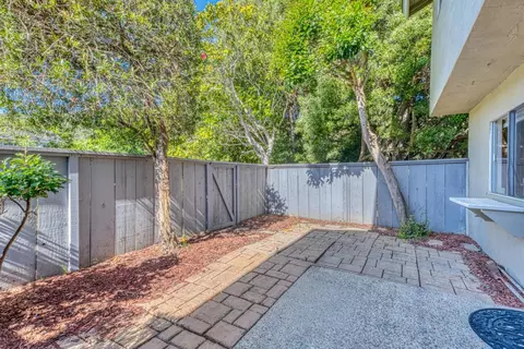 Exterior - 19100 Creekside Pl, Salinas, CA 93908 photo 6 of 12