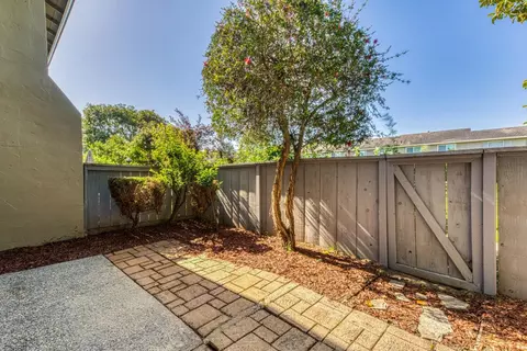Exterior - 19100 Creekside Pl, Salinas, CA 93908 photo 7 of 12