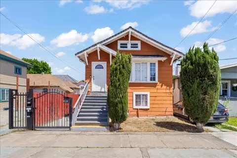 4114 E 17th St, Oakland, CA 94601