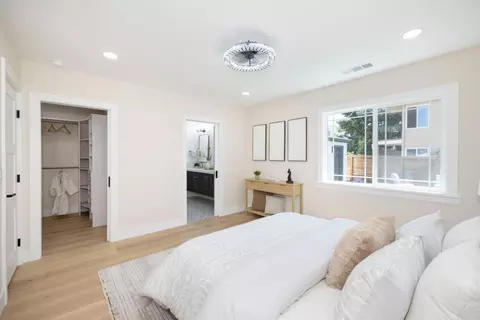 Bedroom - 936 Camelia St, Berkeley, CA 94710 photo 1 of 5